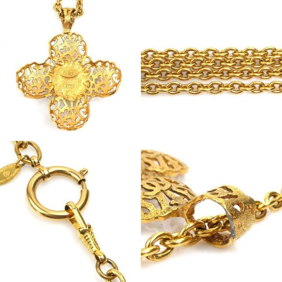 CHANEL Black Coco Mark Necklace - Picture 4 of 5